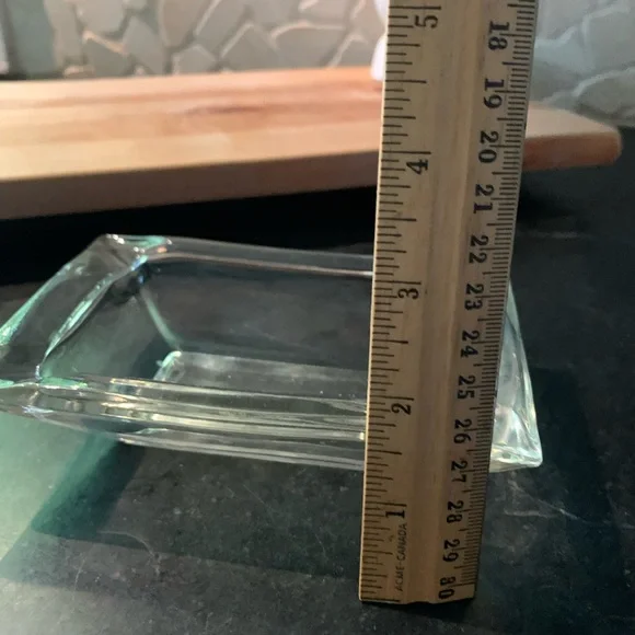 VINTAGE | Rectangular Glass Ashtray - Picture 6 of 7
